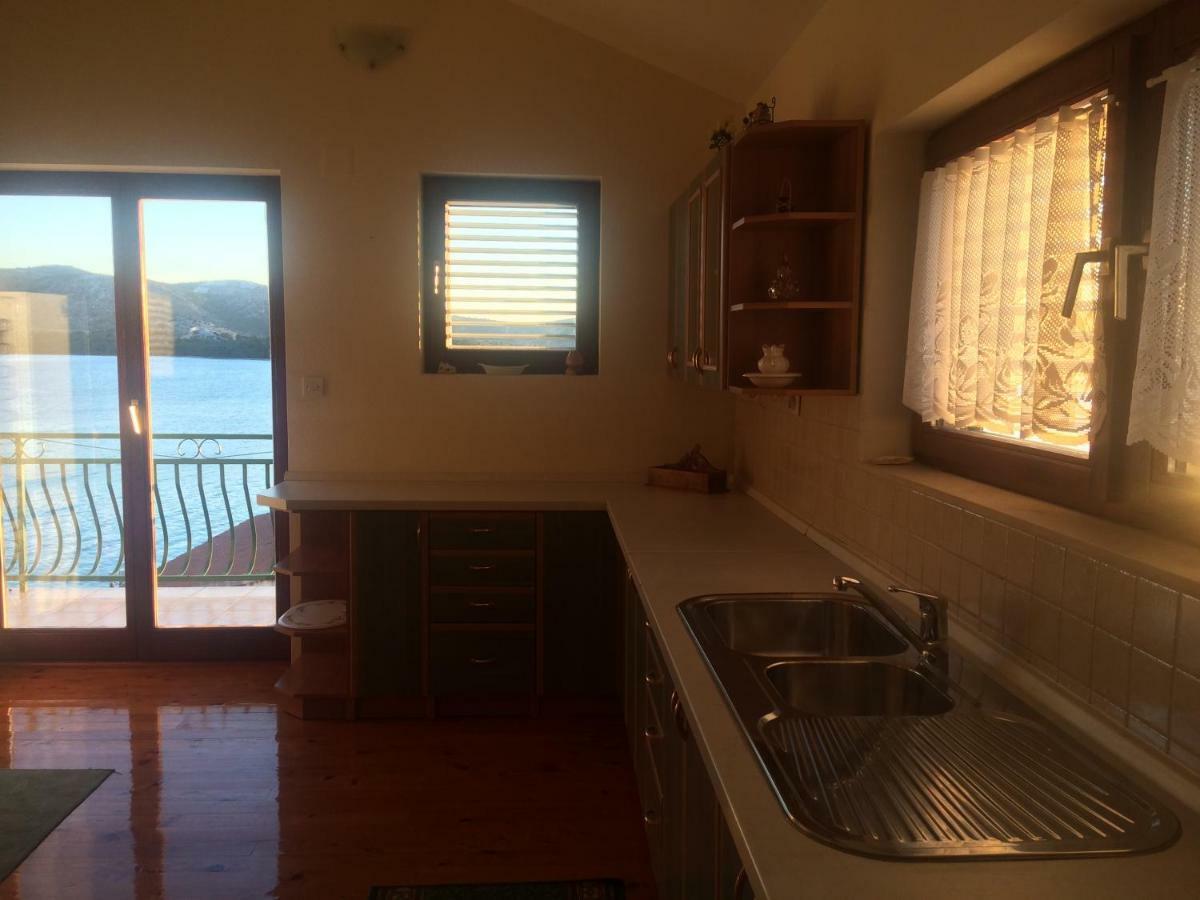 Apartments Maslina Zaboric Exterior photo
